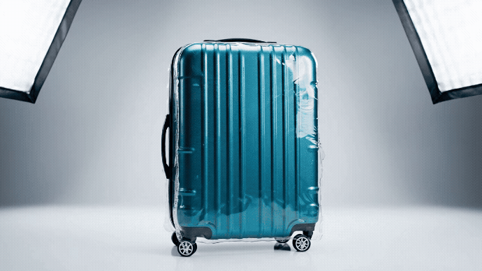 TravelShield – Clear Suitcase Cover
